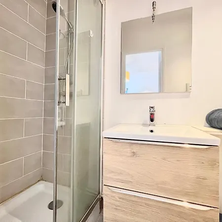 Le Kansas ~ A 5 Min Du Centre ~ Fibre Apartamento *