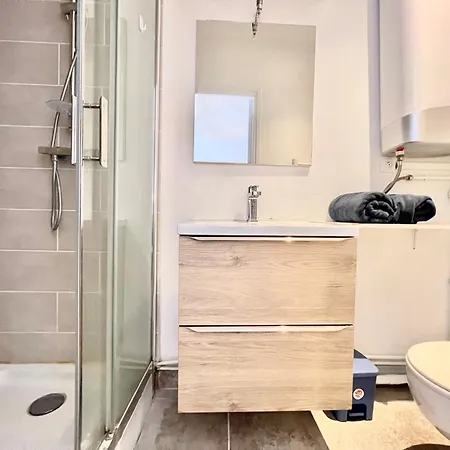 Le Kansas ~ A 5 Min Du Centre ~ Fibre Apartamento